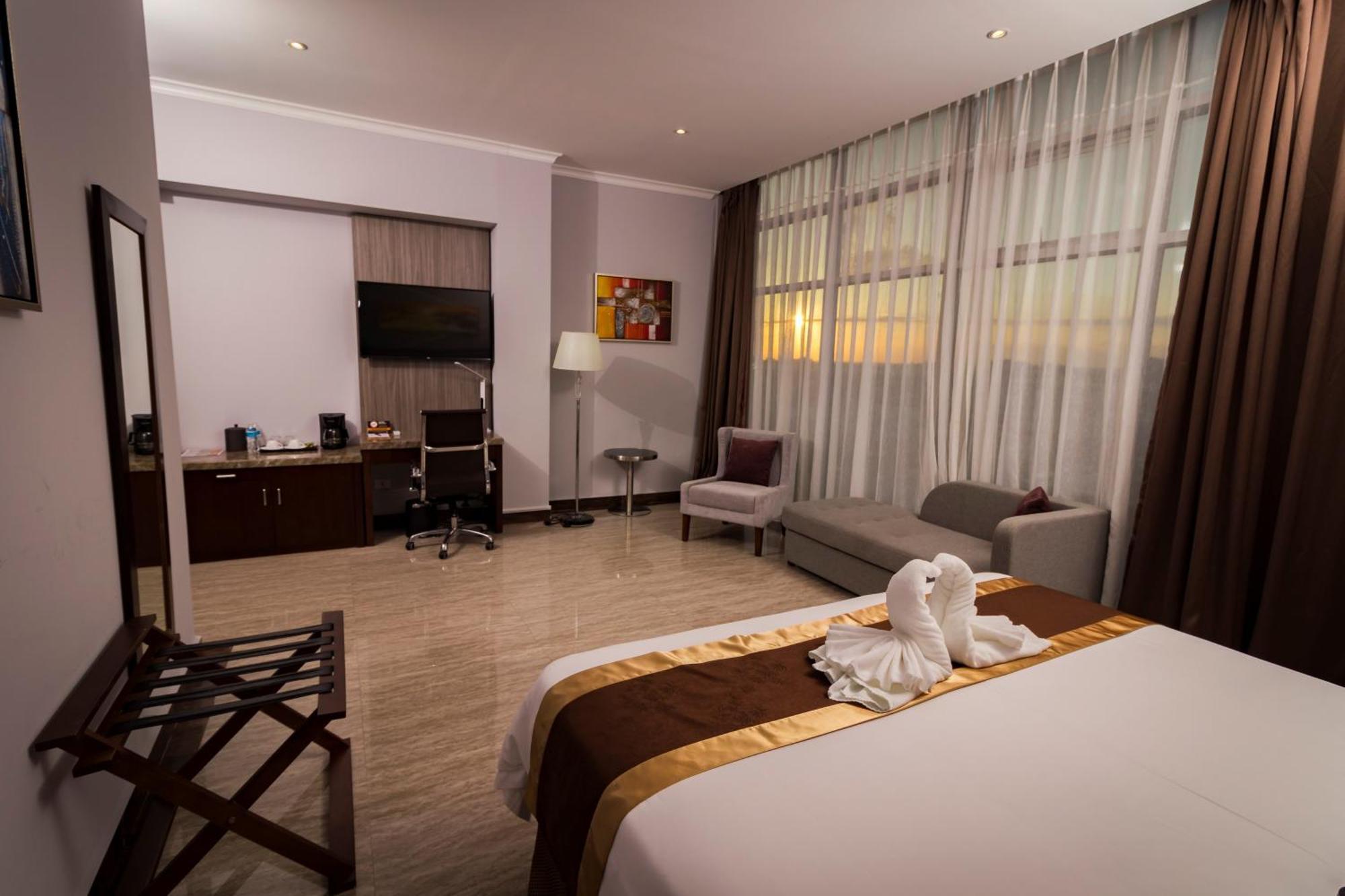 Hotel City Plaza & Suites David Extérieur photo
